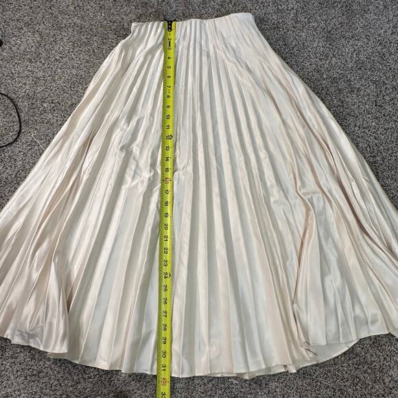 ZARA Women's Satin Effect Pleated Skirt Size XS In Oyster White - Picture 6 of 8